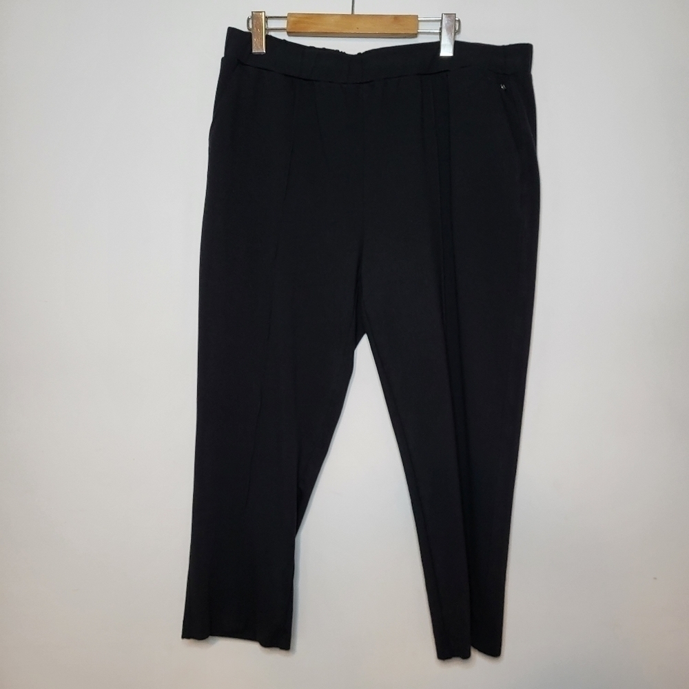 Lattelove Black Crop Pant Size XL